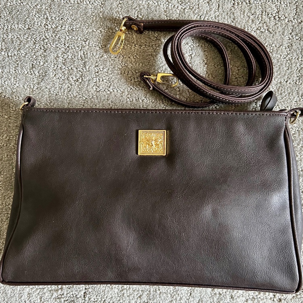 Vintage Bueno Brown Clutch Crossbody Shoulder Bag Dark Brown and Gold
